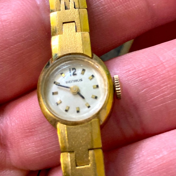VINTAGE watch - Picture 4 of 7